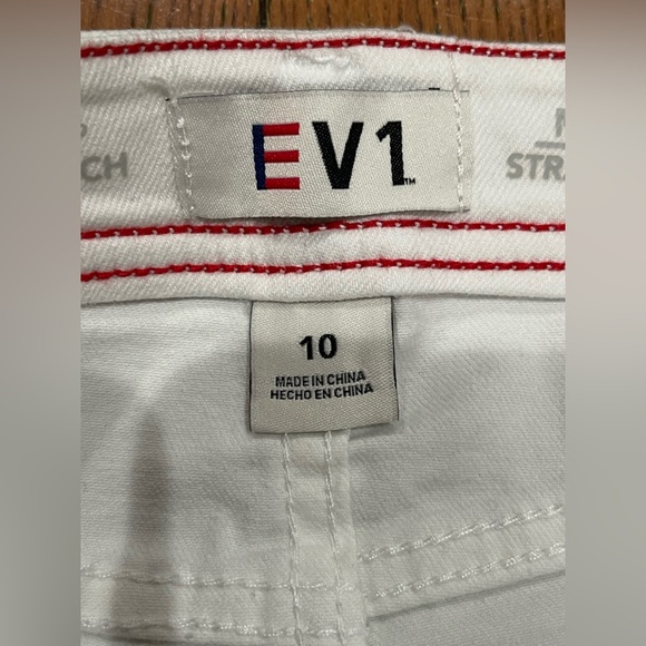 Women's White Pants with Striped Detail - Picture 6 of 14